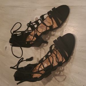 Madden Girl lace up tassel gladiator heeled sandal suede like sz6.5 zip back